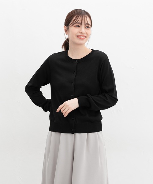 Honeys(ハニーズ)の「【UVカット・花粉リリース加工】花粉対策クルーカーデ(カーディガン/ボレロ・レディース・イエロー/グレイッシュベージュ/ブラック/レッド/グリーン/ブルー/ネイビー・M/LL/S/L)」の11枚目の写真