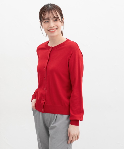 Honeys(ハニーズ)の「【UVカット・花粉リリース加工】花粉対策クルーカーデ(カーディガン/ボレロ・レディース・イエロー/グレイッシュベージュ/ブラック/レッド/グリーン/ブルー/ネイビー・M/LL/S/L)」の15枚目の写真