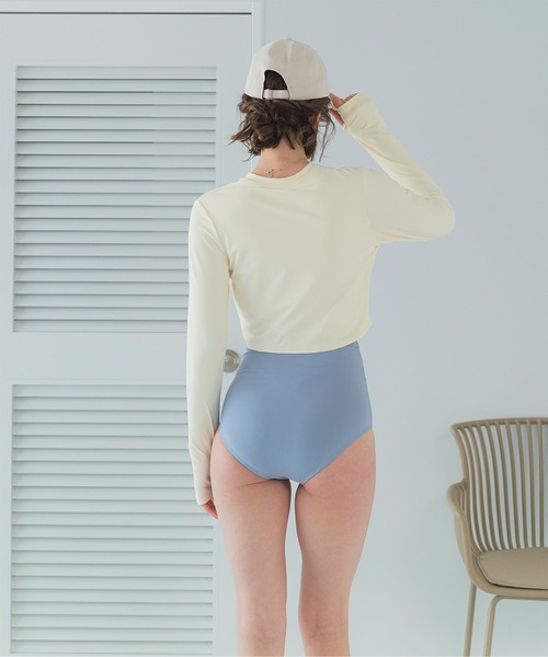 3点セット/ショートパンツ×カップ付長袖ビキニ/水着