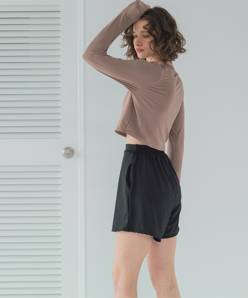 3点セット/ショートパンツ×カップ付長袖ビキニ/水着