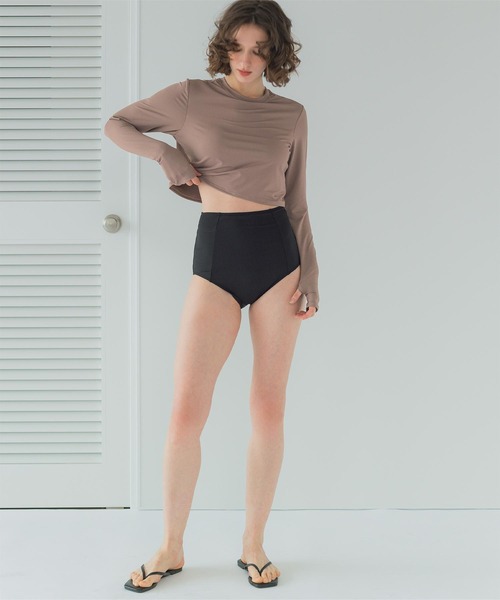 3点セット/ショートパンツ×カップ付長袖ビキニ/水着