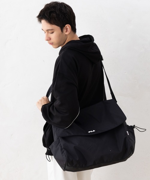 NEW★日本未入荷★FILA★WONDER CANVAS BAG L セール】FILA フィラ ブランド ロゴ ラバーワッペン 大容量 軽量