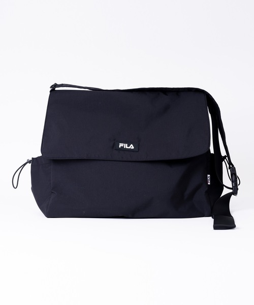 FILA（フィラ）の「FILA フィラ ブランド ロゴ ラバーワッペン 大容量 軽量 ナイロン フラップ ショルダーバッグ 約25L（ショルダーバッグ・メンズ・ブラック/ベージュ/グレー・FREE）」の17枚目の写真