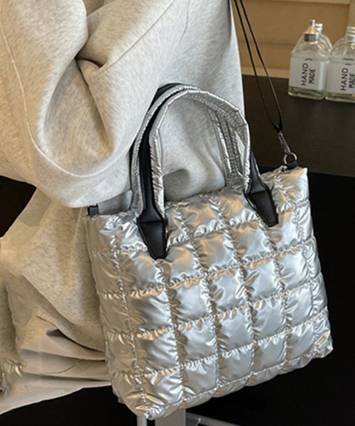 STYLEBLOCK（スタイルブロック）の「キルティング素材2WAYショルダーバッグ（ショルダーバッグ・レディース・ピンク/シルバー/ゴールド/ベージュ/ブラック・FREE）」の4枚目の写真