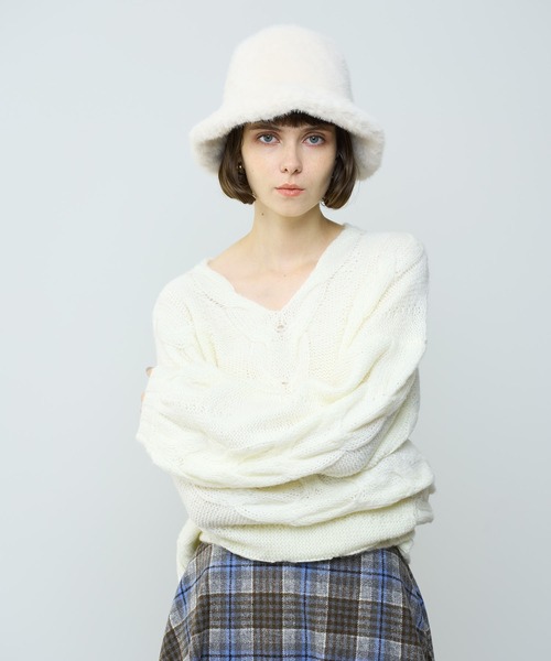 DEICY（デイシー）の「BIGケーブルニットプルオーバー（ニット/セーター・レディース・ピンク/モカ/オフホワイト・FREE）」の13枚目の写真