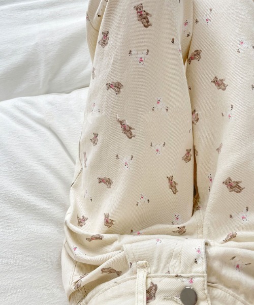 Teem Store（チームストア）の「ベアーモチーフ 総柄 ワイドパンツ（デニムパンツ・レディース・ホワイト・M/S/L）」の4枚目の写真