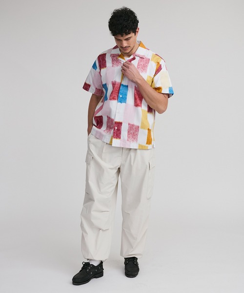 Saturdays NYC（サタデーズ ニューヨークシティ ）の「Balugo Wide Pant（カーゴパンツ・メンズ・オフホワイト/オリーブ/ブラック・L/M/S/XL）」の4枚目の写真