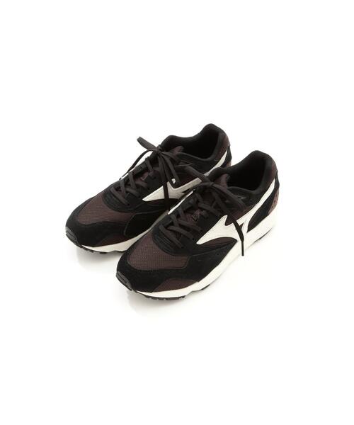 MARGARET HOWELL(マーガレットハウエル)の「MIZUNO TRAINING SHOES(スニーカー・メンズ・ブラウン系その他2・26.0/26.5/27.0/27.5/28.0/25.5)」の6枚目の写真