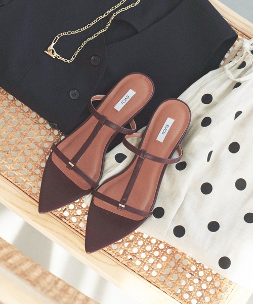 Doux archives（ドゥアルシーヴ）の「ナローストラップミュールサンダル（サンダル・レディース・ブラック/シルバー/ブラウン・23.5/24.5）」の8枚目の写真