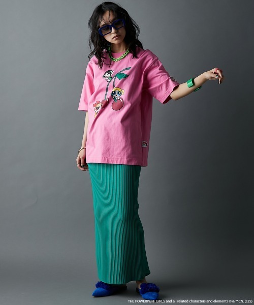 GEVS.(ジェイヴィス)の「パワーパフ ガールズ/綿100%チェリー柄ヴィンテージ風プリントTシャツ<大きいサイズ有>GEVS.(Tシャツ/カットソー・レディース・オフホワイト/ブラック/ピンク・M/L/LL/3L/4L/5L)」の14枚目の写真