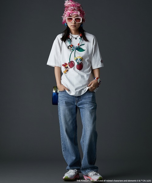 GEVS.(ジェイヴィス)の「パワーパフ ガールズ/綿100%チェリー柄ヴィンテージ風プリントTシャツ<大きいサイズ有>GEVS.(Tシャツ/カットソー・レディース・オフホワイト/ブラック/ピンク・M/L/LL/3L/4L/5L)」の16枚目の写真