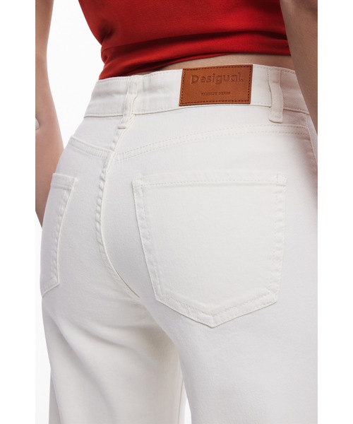 Desigual(デシグアル)の「クローバー柄のカウボーイキュロット(デニムパンツ・レディース・マルチ・36/38/40/44/34/42)」の4枚目の写真