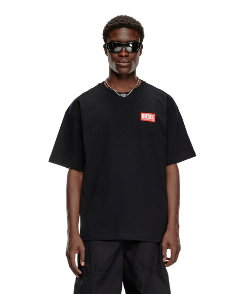 DIESEL（ディーゼル）の「メンズ Tシャツ T-BOXT-LAB（Tシャツ/カットソー・メンズ・ホワイト/ブラック・LARGE/X-LARGE/XX-LARGE/X-SMALL/SMALL/MEDIUM/XXX-LARGE）」の10枚目の写真