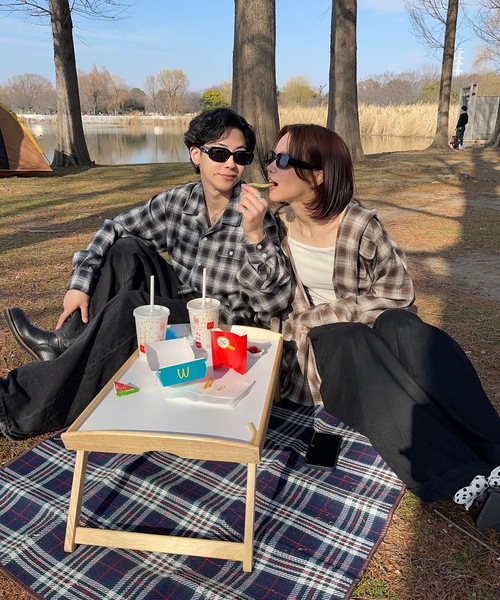 MandO（Auntie Rosa）（エムオー）の「【MandO】チェック柄2ポケットシャツ（シャツ/ブラウス・メンズ・ブラック/ダークブラウン・MEDIUM/LARGE）」の3枚目の写真