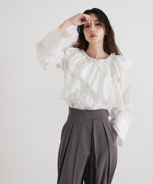 rectangle（レクタングル）の「2wayオフショルフリルブラウス（シャツ/ブラウス・レディース・ホワイト/ブラック/ベージュ/ブルー・FREE）」の5枚目の写真