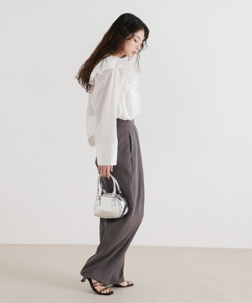 rectangle（レクタングル）の「2wayオフショルフリルブラウス（シャツ/ブラウス・レディース・ホワイト/ブラック/ベージュ/ブルー・FREE）」の7枚目の写真