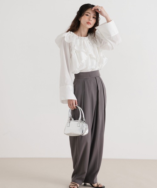 rectangle（レクタングル）の「2wayオフショルフリルブラウス（シャツ/ブラウス・レディース・ホワイト/ブラック/ベージュ/ブルー・FREE）」の8枚目の写真