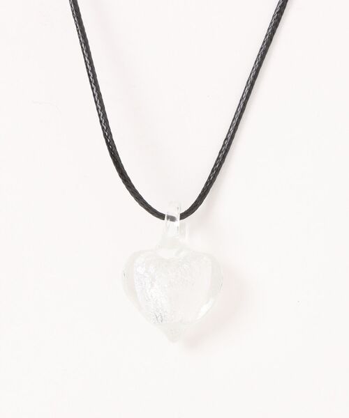 LOWRYS FARM（ローリーズファーム）の「ガラスハートネックレス 326065（ネックレス・レディース・ブラウン/その他/その他1/カーキ・FREE）」の4枚目の写真