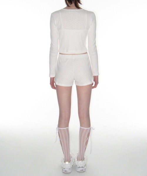 CRANK（クランク）の「【CRANK】HEART BUTTON EYELET CARDIGAN / 【クランク】ハートボタンアイレット長袖カーディガン（カーディガン/ボレロ・レディース・ホワイト/レッド/ブラック・ONE SIZE）」の8枚目の写真