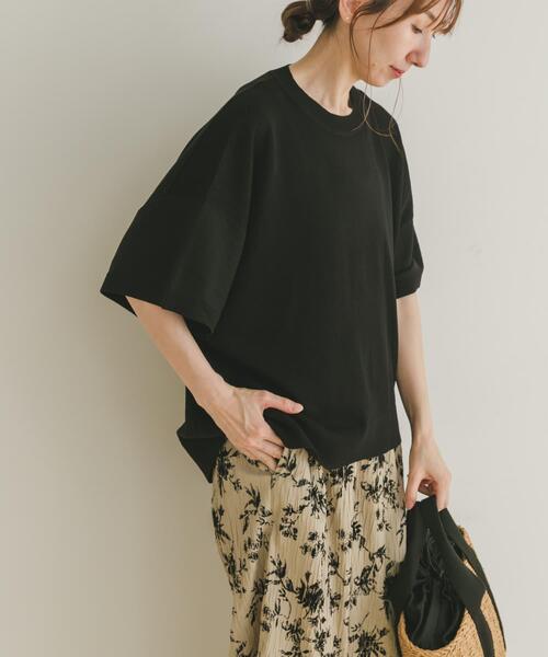 ITEMS URBANRESEARCH（アイテムズ アーバンリサーチ）の「ニットTシャツ（ニット/セーター・レディース・オレンジ/モカ/オフホワイト/ブラック/ブラウン系その他/チャコールグレー・FREE）」の9枚目の写真