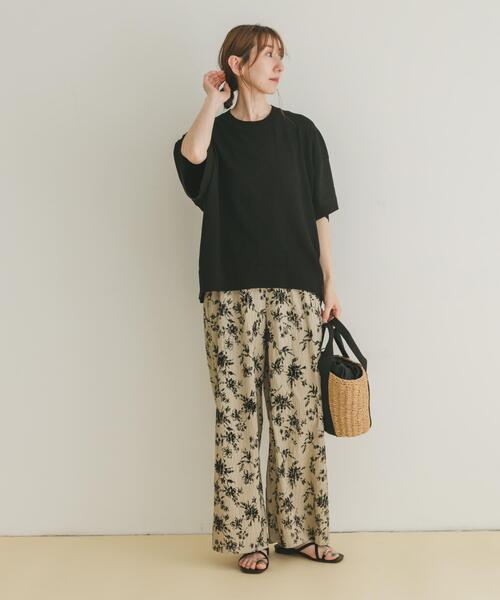 ITEMS URBANRESEARCH（アイテムズ アーバンリサーチ）の「ニットTシャツ（ニット/セーター・レディース・オレンジ/モカ/オフホワイト/ブラック/ブラウン系その他/チャコールグレー・FREE）」の11枚目の写真