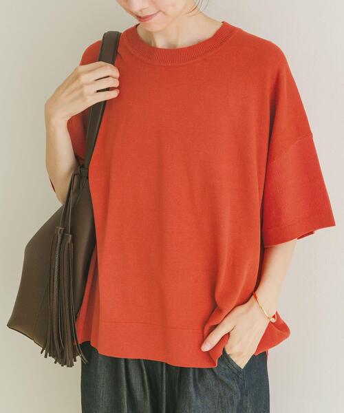 ITEMS URBANRESEARCH（アイテムズ アーバンリサーチ）の「ニットTシャツ（ニット/セーター・レディース・オレンジ/モカ/オフホワイト/ブラック/ブラウン系その他/チャコールグレー・FREE）」の17枚目の写真