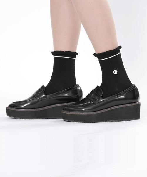 MARY QUANT(マリークワント)の「ラインポイントフリル ソックス(ソックス/靴下・レディース・ブラック/パープル/グレー/ライトグリーン・FREE)」の2枚目の写真