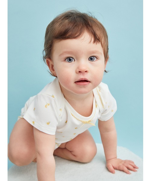 gelato pique(ジェラートピケ)の「【BABY】半袖ボディスーツ(ロンパース・キッズ・レッド/ブルー/ライトピンク/ミント/クリーム/オフホワイト/ピンク/イエロー/グレー/ベージュ・70/80)」の19枚目の写真