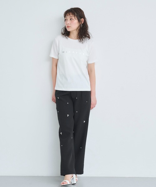 attiree(アティレー)の「ビジュー付きパンツ(スラックス・レディース・ホワイト/ブラック・SMALL/LARGE/MEDIUM)」の5枚目の写真