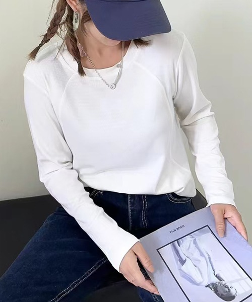 aimoha(アイモハ)の「クルーネックデザイン長袖トップス(Tシャツ/カットソー・レディース・ホワイト/ブラック・FREE)」の7枚目の写真