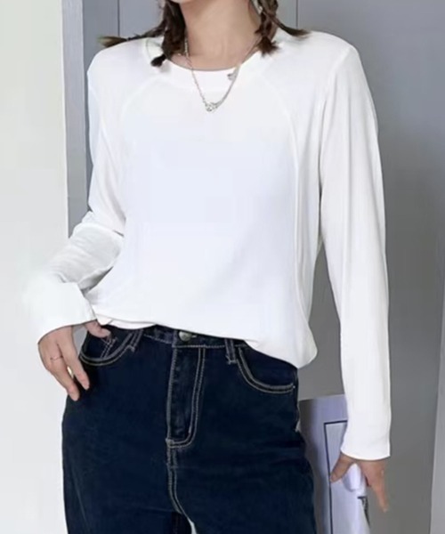 aimoha(アイモハ)の「クルーネックデザイン長袖トップス(Tシャツ/カットソー・レディース・ホワイト/ブラック・FREE)」の8枚目の写真