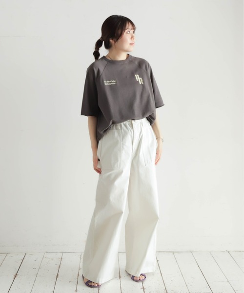 NOMBRE IMPAIR(ノンブルアンペール)の「ミニ裏毛 NR刺繍5分袖P/O(Tシャツ/カットソー・レディース・チャコールグレー/キナリ・FREE)」の7枚目の写真