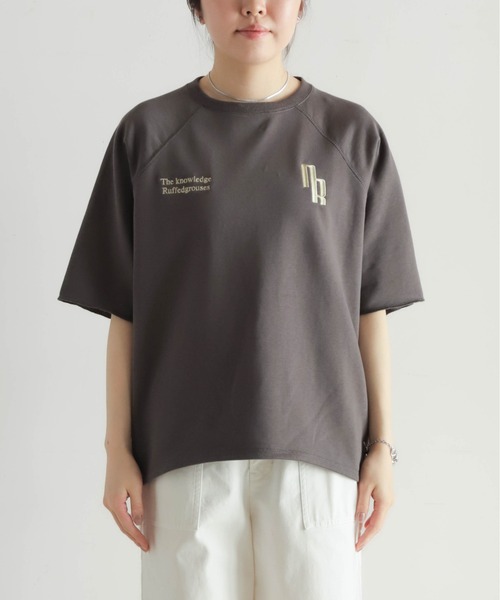 NOMBRE IMPAIR(ノンブルアンペール)の「ミニ裏毛 NR刺繍5分袖P/O(Tシャツ/カットソー・レディース・チャコールグレー/キナリ・FREE)」の4枚目の写真