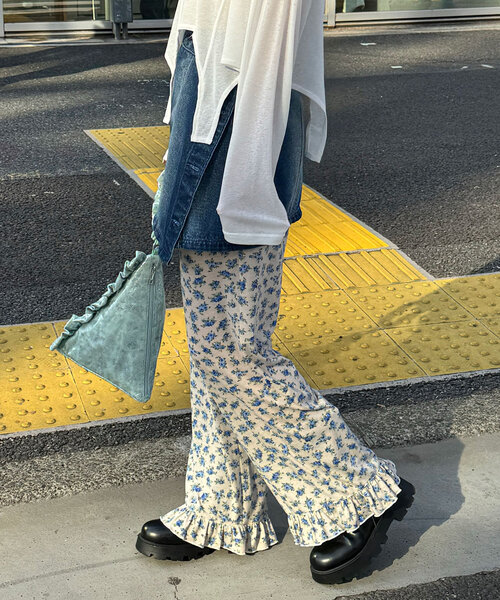 CIAOPANIC（チャオパニック）の「カットフラワーフリルパンツ（その他パンツ・レディース・ブラック/オフホワイト/ベージュ・MEDIUM/SMALL）」の8枚目の写真