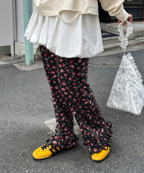 CIAOPANIC（チャオパニック）の「カットフラワーフリルパンツ（その他パンツ・レディース・ブラック/オフホワイト/ベージュ・MEDIUM/SMALL）」の13枚目の写真