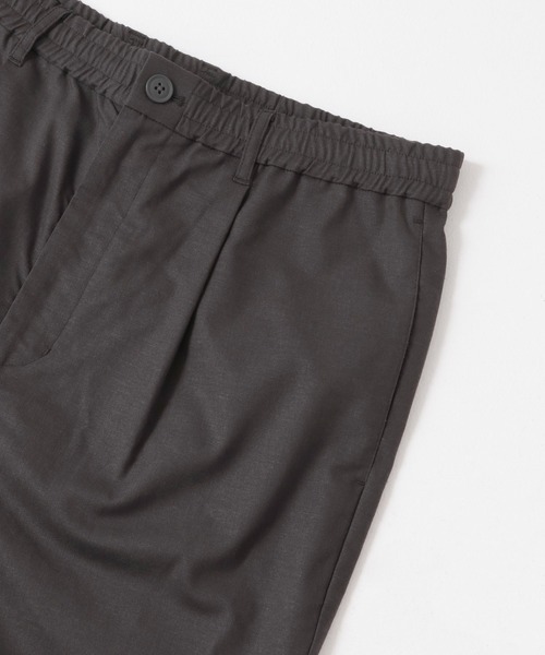 URBAN RESEARCH Sonny Label（アーバンリサーチサニーレーベル）の「『接触冷感/イージーケア』イージーケアリネン混テーパードパンツ（その他パンツ・メンズ・ブラック/ネイビー/チャコールグレー・SMALL/MEDIUM/LARGE）」の9枚目の写真