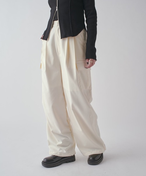 Lui's（ルイス）の「2タックカーゴパンツ（カーゴパンツ・レディース・カーキ/ブラック/ホワイト系その他・FREE）」の18枚目の写真