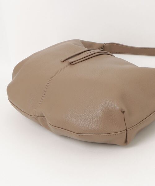 Shelly island(シェリーアイランド)の「コロンショルダーバッグ(ショルダーバッグ・レディース・ブラック/ホワイト/ベージュ・FREE)」の18枚目の写真