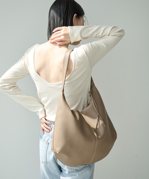 Shelly island(シェリーアイランド)の「コロンショルダーバッグ(ショルダーバッグ・レディース・ブラック/ホワイト/ベージュ・FREE)」の5枚目の写真