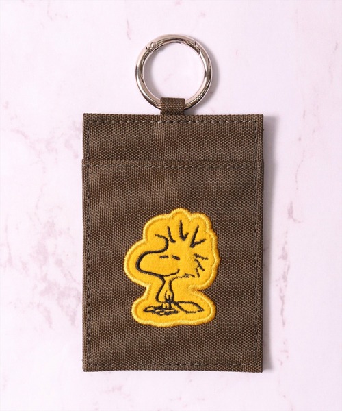 PEANUTS（ピーナッツ）の「(ACT)【PEANUTS】アップリケ シングル パスケース（パスケース・レディース・ブラック/ライトブルー/ベージュ/ダークグリーン・ONE SIZE）」の11枚目の写真