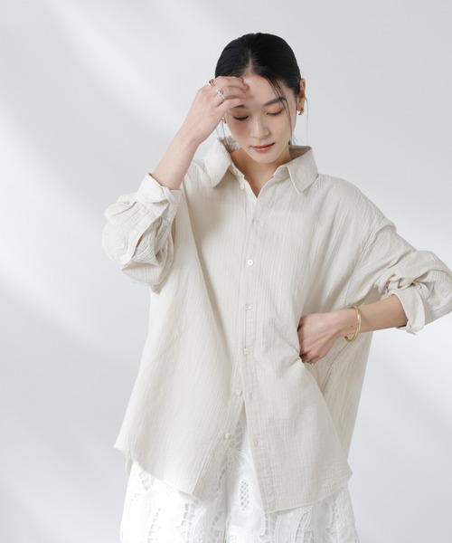 GREYCHORD(グレーコード)の「GREYCHORD/SANDY BIG オーバーサイズロングスリーブシャツ(シャツ/ブラウス・レディース・グレー/オフホワイト/ブルーグレー・1)」の2枚目の写真