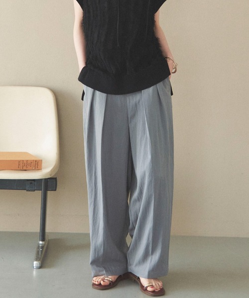 Doux archives（ドゥアルシーヴ）の「２タックコクーンパンツ（その他パンツ・レディース・グレー/ブラウン/ブラック/カーキ・36/38）」の2枚目の写真