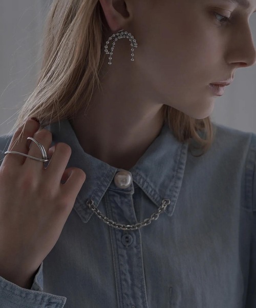 ROSE BUD(ローズバッド)の「(Sea’ds mara)Pearl brooch(ブローチ/コサージュ・レディース・ホワイト・ONE SIZE)」の1枚目の写真