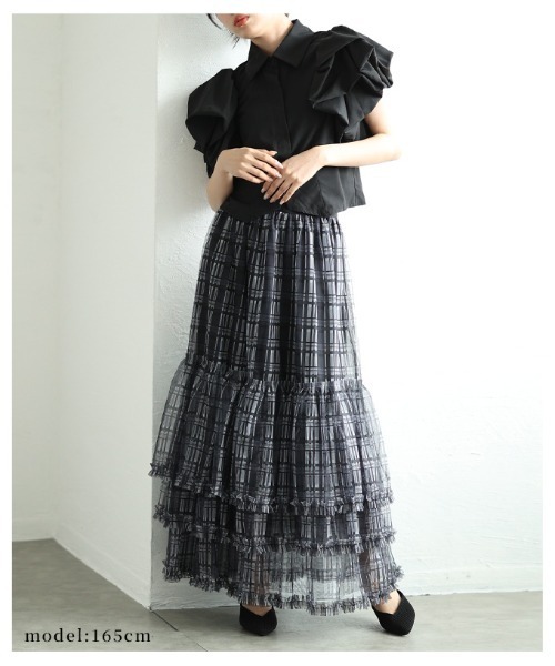Sawa a la mode（サワアラモード）の「チェック柄チュールフリルティアードスカート（スカート・レディース・ブルー/ブラック・FREE）」の5枚目の写真