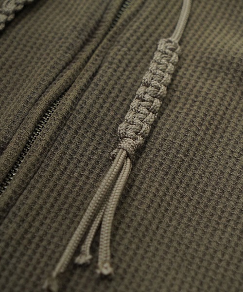 EGO TRIPPING(エゴトリッピング)の「mpa3846-WAFLEX ジップパーカー(パーカー・メンズ・スミクロ/ブラウン/オリーブ系・46/48)」の12枚目の写真