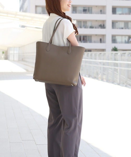 HALEINE（アレンヌ）の「[HALEINE] 本革レザービジネスバッグA4（ビジネスバッグ・レディース・アイボリー/ベビーピンク/ブラック/ネイビー/ピンク/ボルドー/ブラウン/ウッド・FREE）」の16枚目の写真