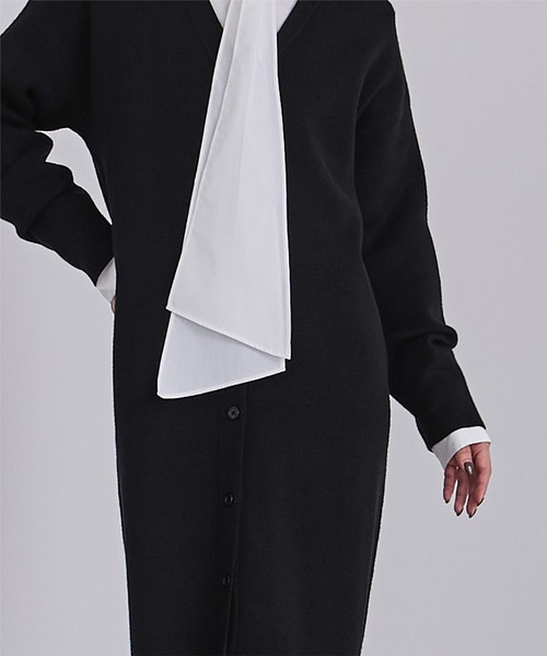 UR'S(ユアーズ)の「Vネックロングニットカーディガン/ワンピース(ワンピース・レディース・チャコール/ベージュ/ブラック・M/L/S)」の9枚目の写真