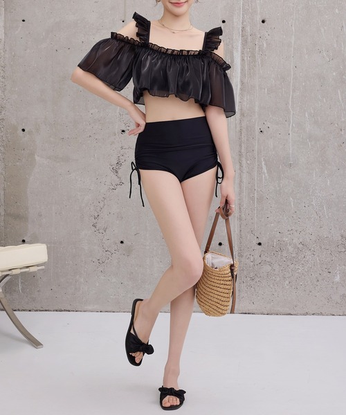 TeddyShop（テディショップ）の「レディース水着 オフショル風オーガンジーメロウフリルハイウエストビキニ 上下2点セット（水着・レディース・ブルー/ブラック/ベージュ/ホワイト・S/L/M）」の18枚目の写真