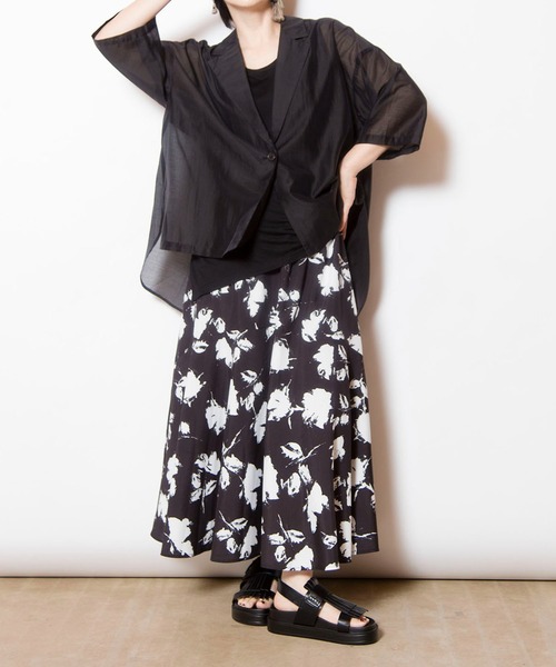 OSMOSIS（オズモーシス）の「プリントセミマーメイドスカート（スカート・レディース・ブラック×ホワイト/ブラック×グリーン・ONE SIZE）」の15枚目の写真