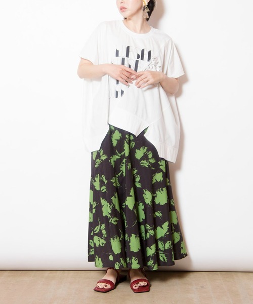 OSMOSIS（オズモーシス）の「プリントセミマーメイドスカート（スカート・レディース・ブラック×ホワイト/ブラック×グリーン・ONE SIZE）」の11枚目の写真